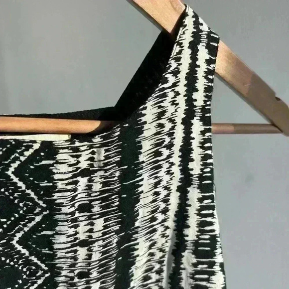 Silence and Noise Women’s Black Coachella Boho Bohemian Crop Indie Sleeze Top XS - Picture 7 of 11